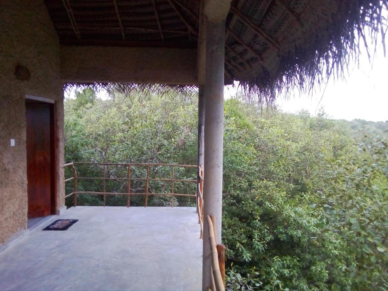Mermaid Cabana And Tree Houses Tangalle Eksteriør billede
